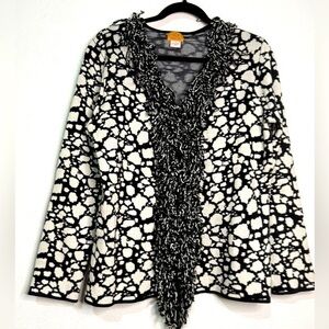 Ruby Rd. black & white abstract print cardigan w/fringe trim. Sz M. Preowned.